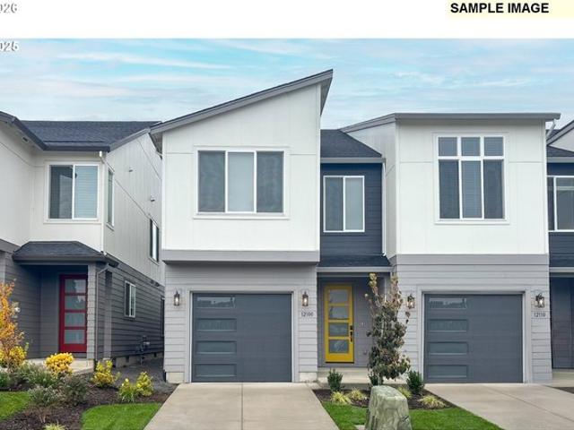 Townhouse for sale in Oregonia