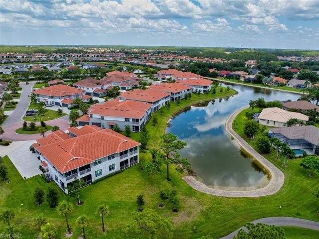 Condo for sale in Gateway, Florida