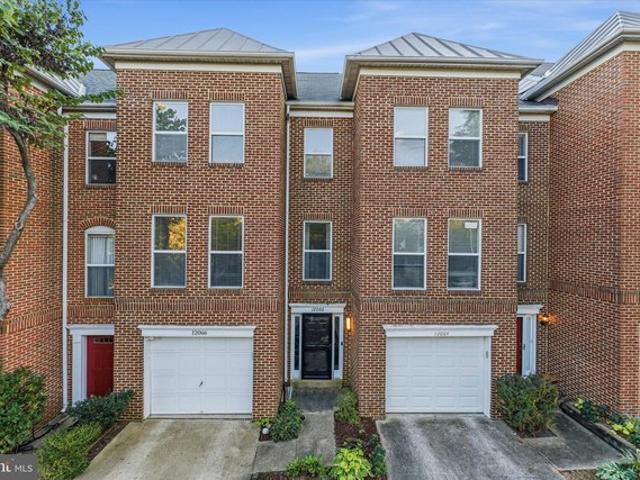 Townhouse for sale in Virginia