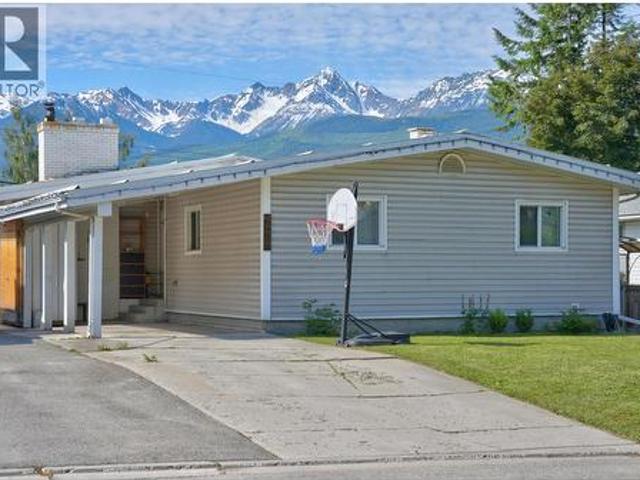 House for sale in Golden, British Columbia