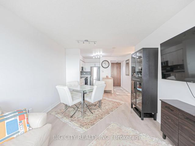 Condo for rent in York, Ontario