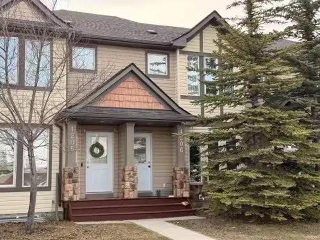 Condo for sale in Airdrie, Alberta