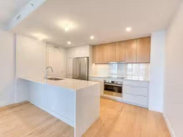 Condo for sale in Chomedey, Quebec