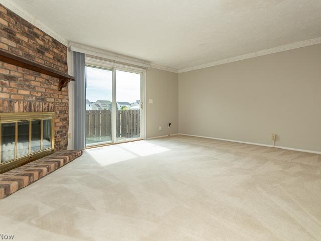 Condo for sale in Willoughby, Lake County