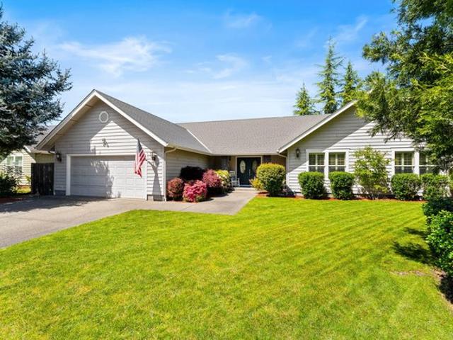 House for sale in Oregonia