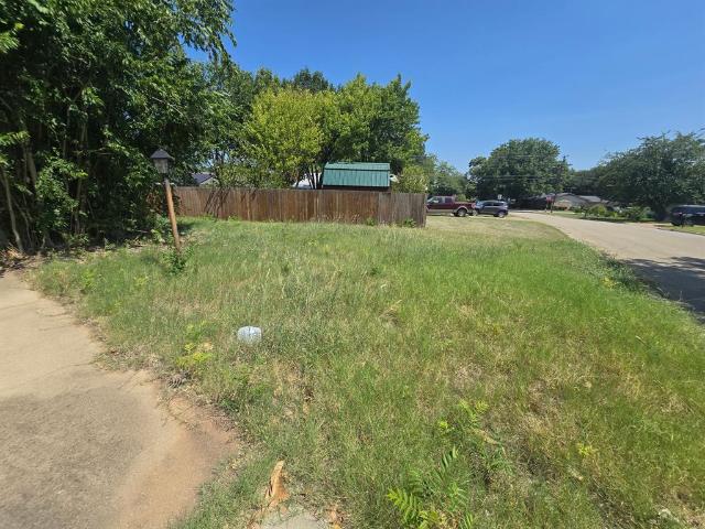 Land for sale in Benbrook, Texas