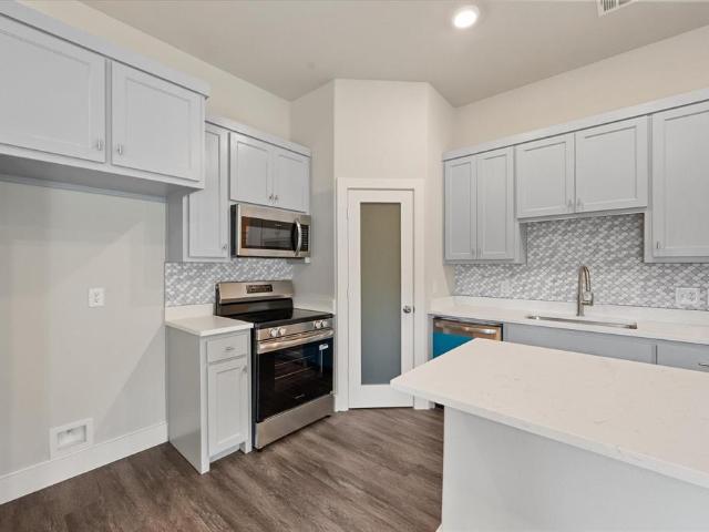 House for sale in Navarro, Texas