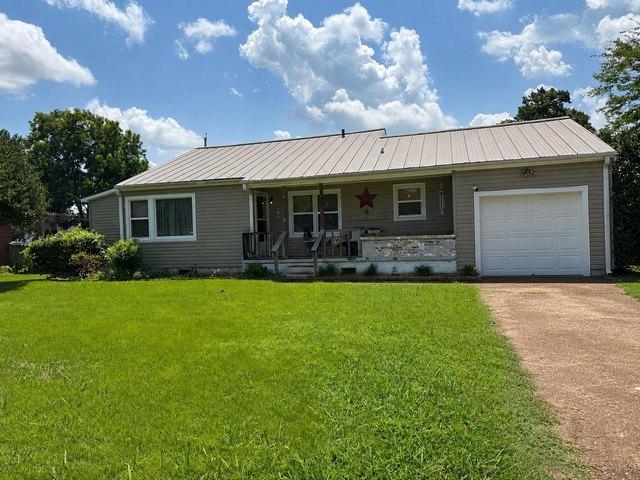 House for sale in Tuscumbia, Alabama