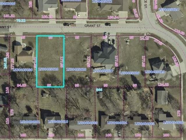 Land for sale in Parkersburg, Iowa