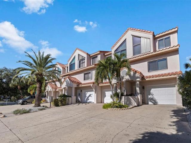 Townhouse for sale in Indian Rocks Beach