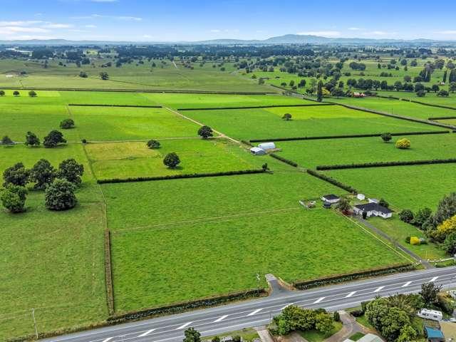 Property for sale in Ngahinapouri, Waikato
