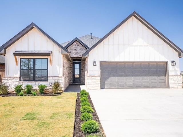 House for sale in Wolfforth, Texas