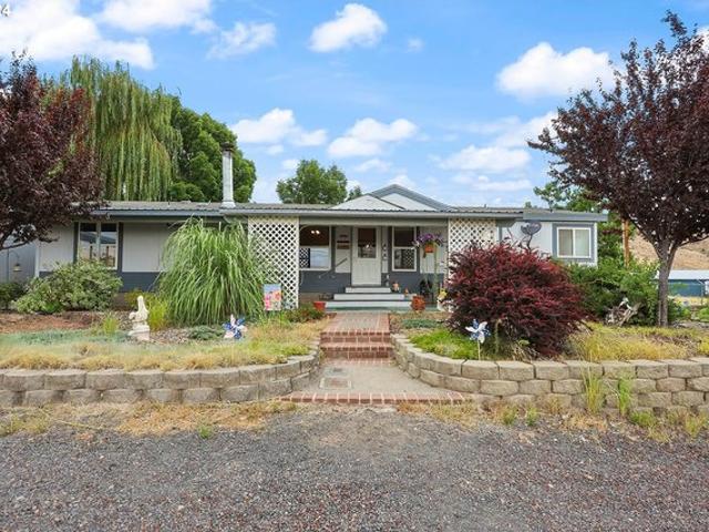 House for sale in Oregonia