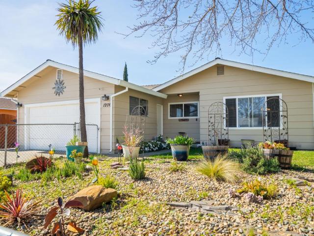 Property for sale in Solano, California