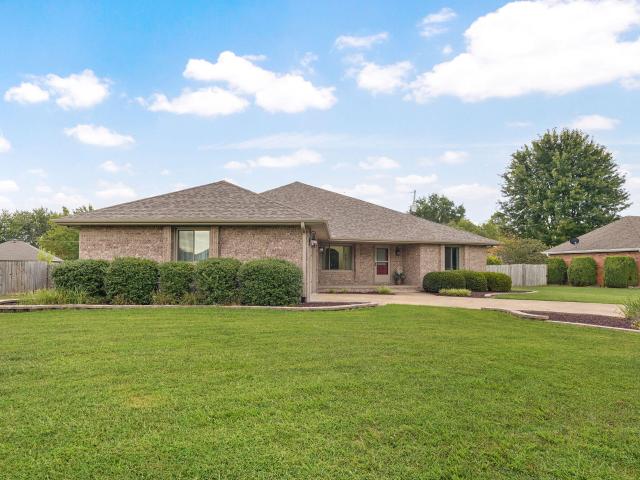House for sale in Mountain Grove, Wright County