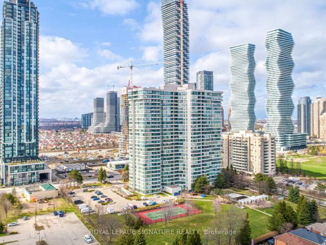 Condo for sale in Fairview, Mississauga