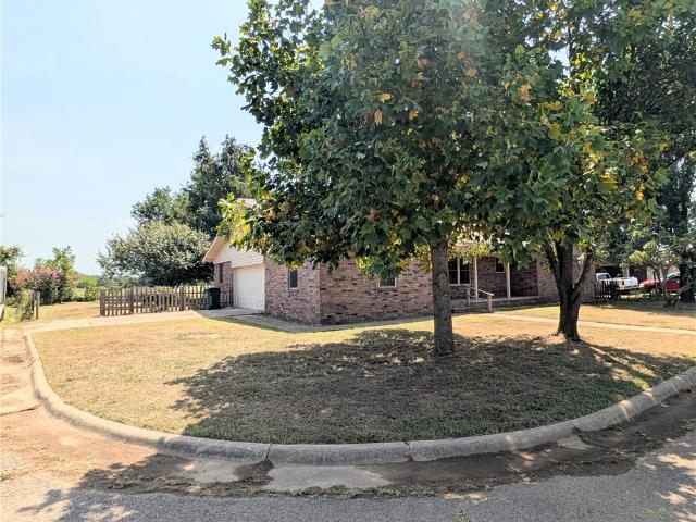 House for sale in Ark