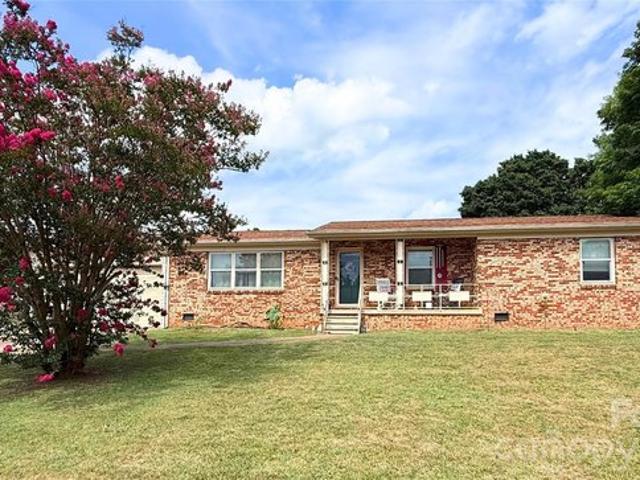 House for sale in Shelby, North Carolina