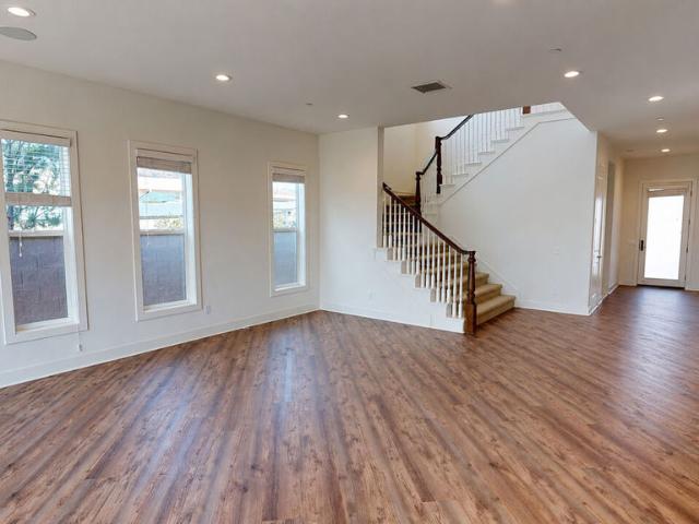 Property for rent in Canoga Park, California