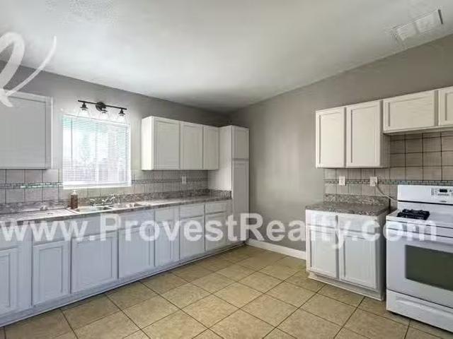 House for rent in Ontario