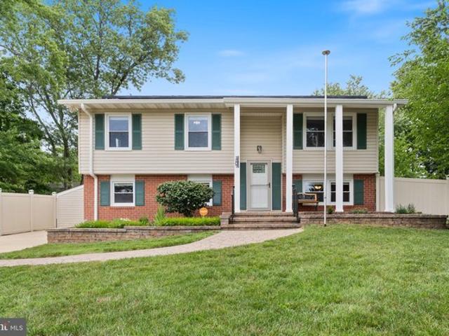 House for sale in Waldorf, Maryland