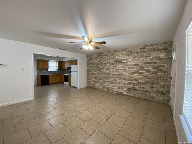House for sale in Pleasanton, Texas