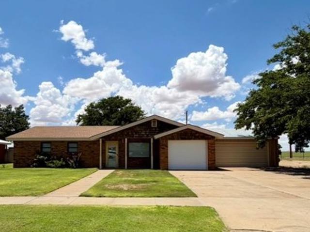 House for sale in Seagraves, Texas