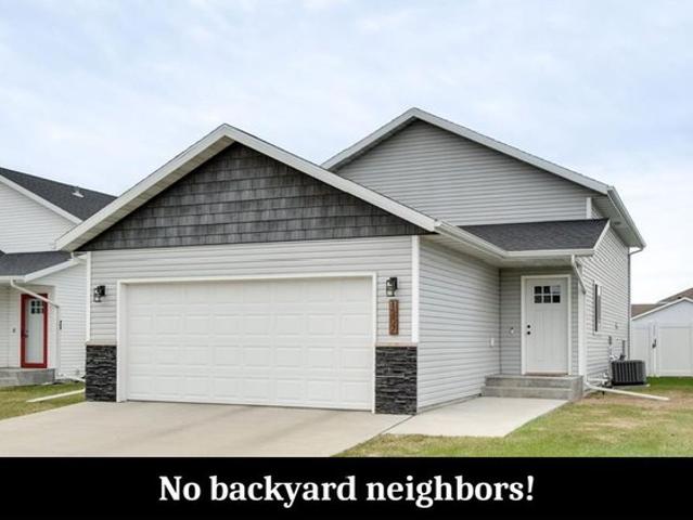 House for sale in Brooks Harbor, West Fargo