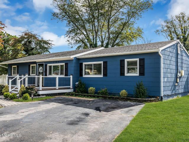 House for sale in Bellcrest Park, Toms River