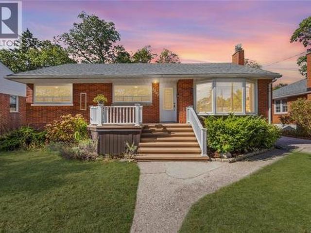 House for sale in Brights Grove, Ontario