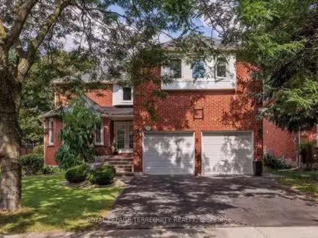 House for sale in Oakville, Ontario