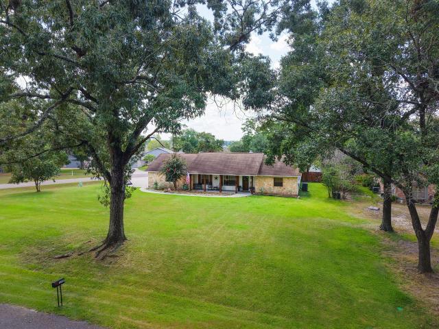 House for sale in Pinehurst, Texas