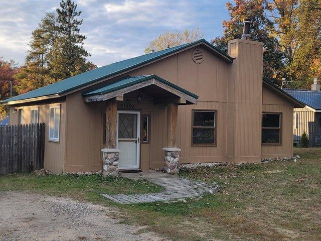 House for sale in Saint Helen, Richfield Township