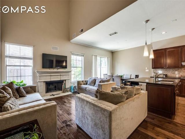 Townhouse for sale in Richardson