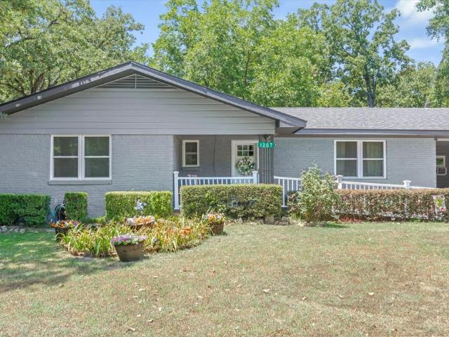 House for sale in Grand Saline, Texas