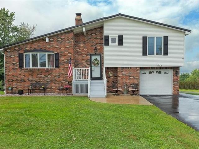 House for sale in Jeannette, Pennsylvania