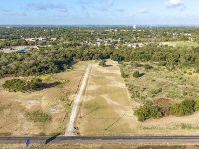 House for sale in Ellis, Texas