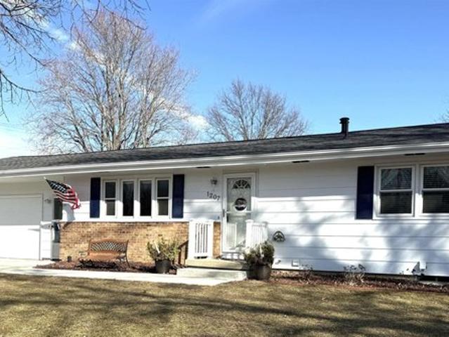 House for sale in Creston, Iowa