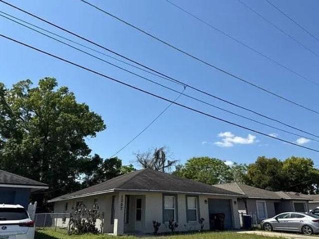 Property for sale in Mulberry, Florida