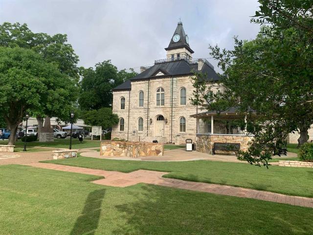 House for sale in Glen Rose, Texas