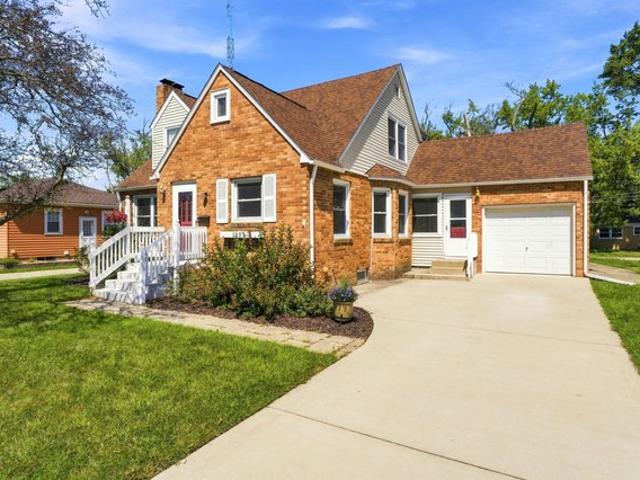 House for sale in Saint Joseph, Michigan