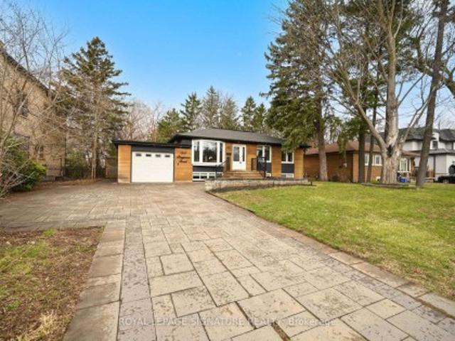 House for sale in Oakville, Ontario