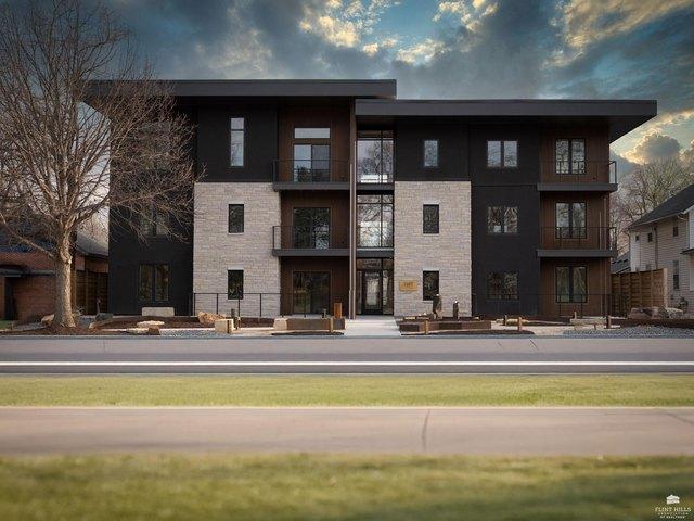 Condo for sale in Kansas