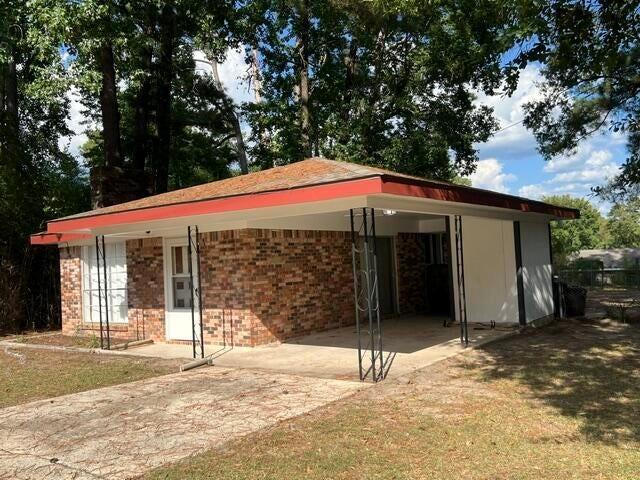 House for sale in McFarland Heights, Leesville