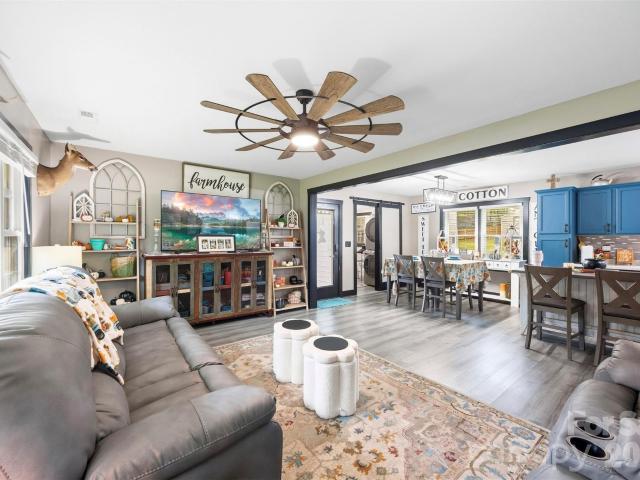House for sale in Woodsdale, Shelby