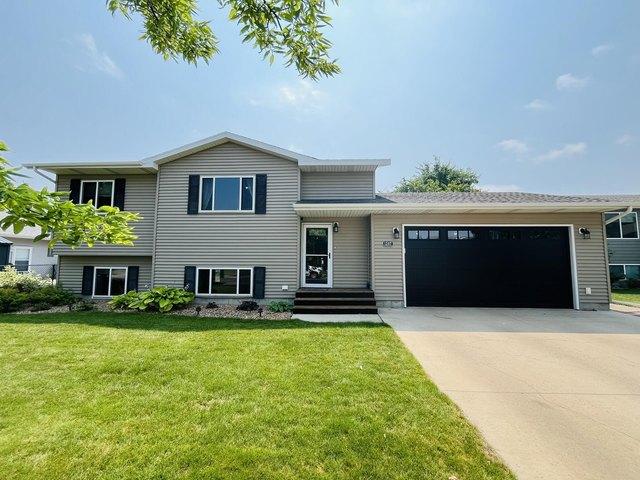 House for sale in Aberdeen, South Dakota