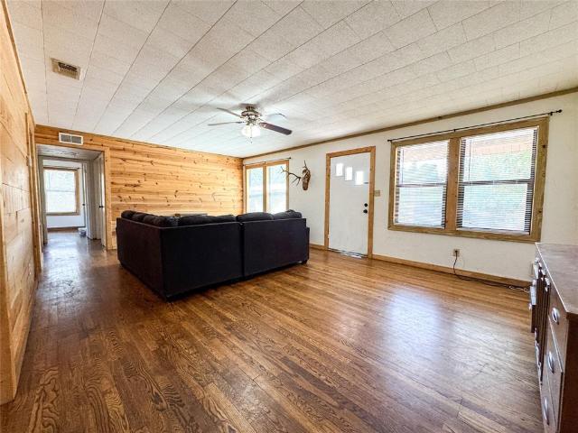 House for sale in Rule, Texas