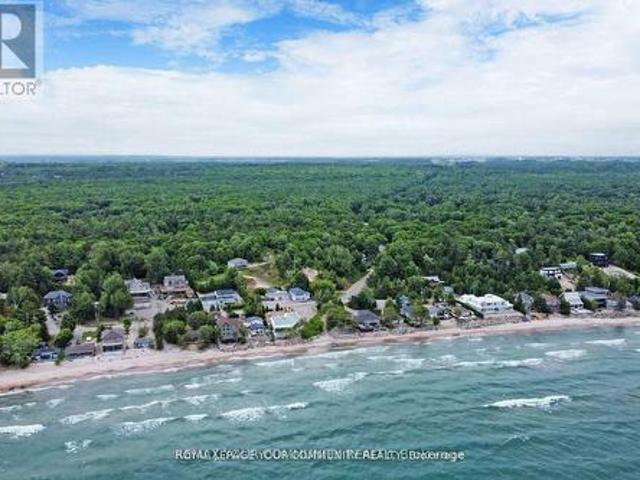 House for sale in Tiny, Ontario