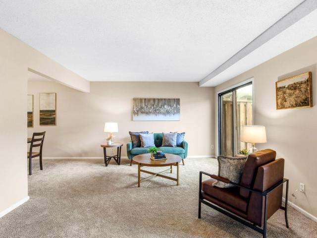 Townhouse for sale in Hennepin, Minnesota