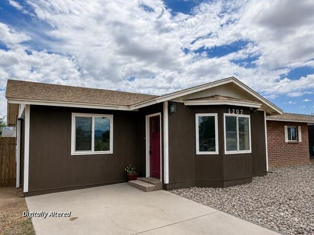 House for sale in Safford, Arizona